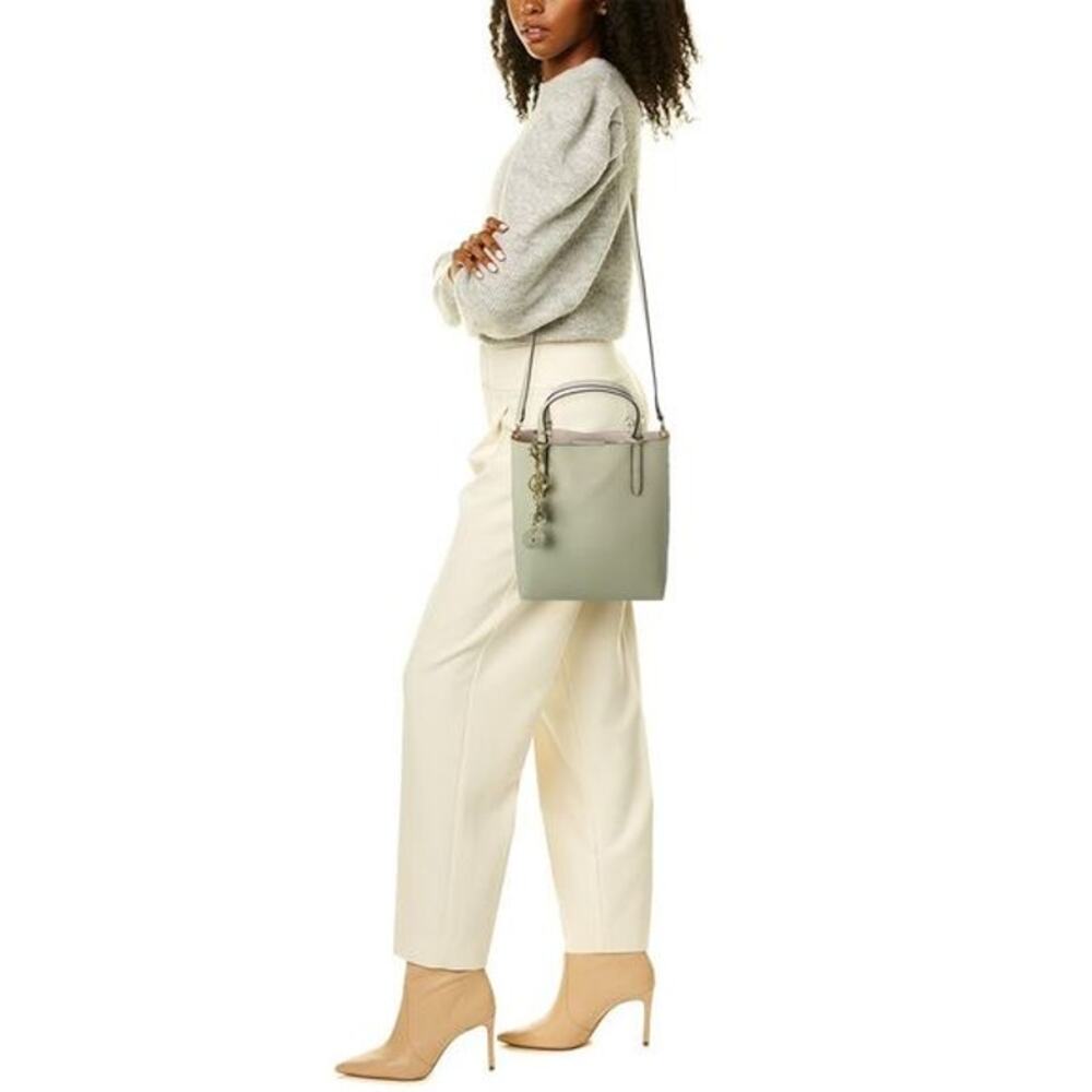 ZAC POSEN Crossbody Bucket Purse Bag Tote FLOWER Charm Top Handle MINIMALIST